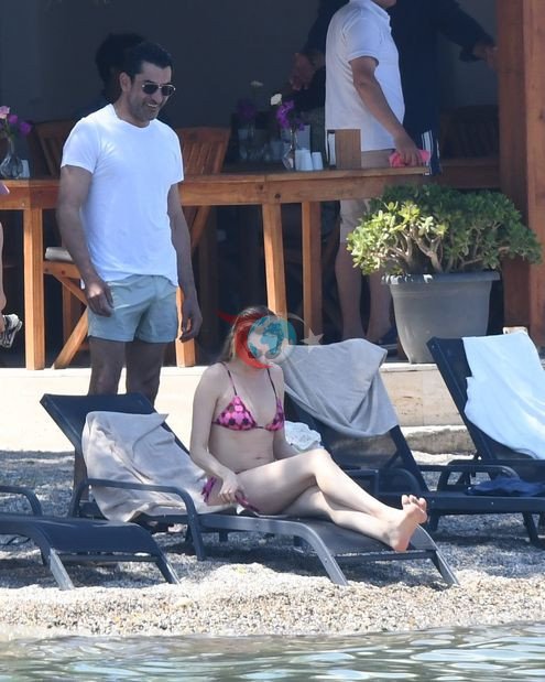 Kenan İmirzalıoğlu ve Sinem Kobal çiftinin aşk dolu tatili