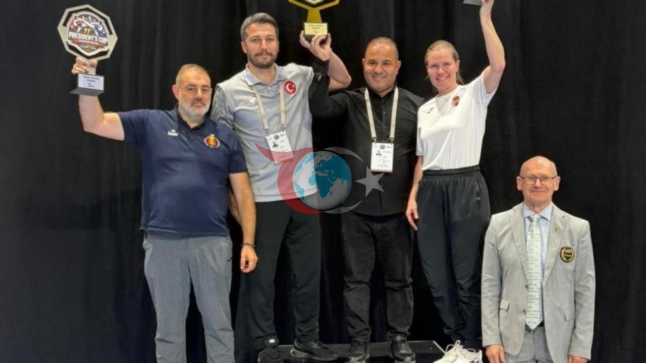 Türk Sporcular Almanya'da Taekwondo Şampiyonasında Zirvede