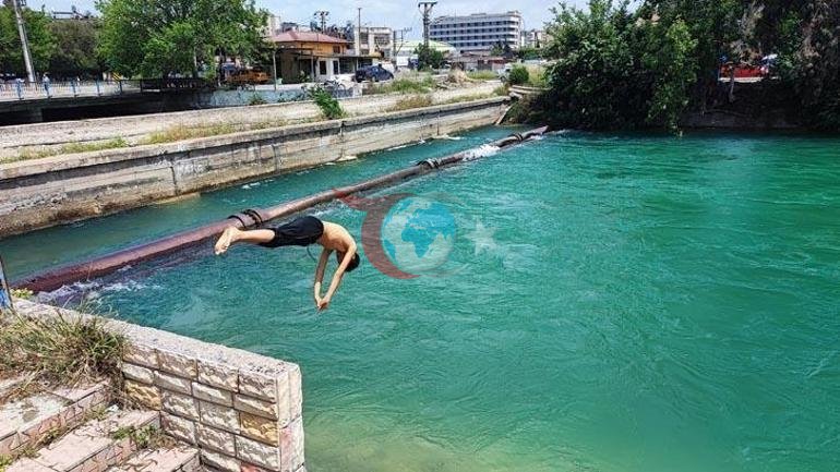 11 ölüm bile durdurmadı: Ailem burada yüzdüğümü bilmiyor, kaçak geliyorum.