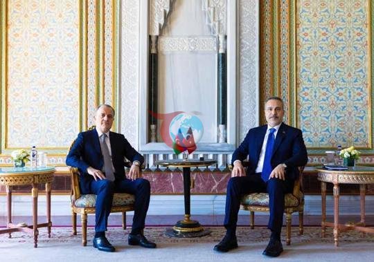Nazir Fidan Azərbaycanın xarici işlər naziri Bayramovla görüşüb