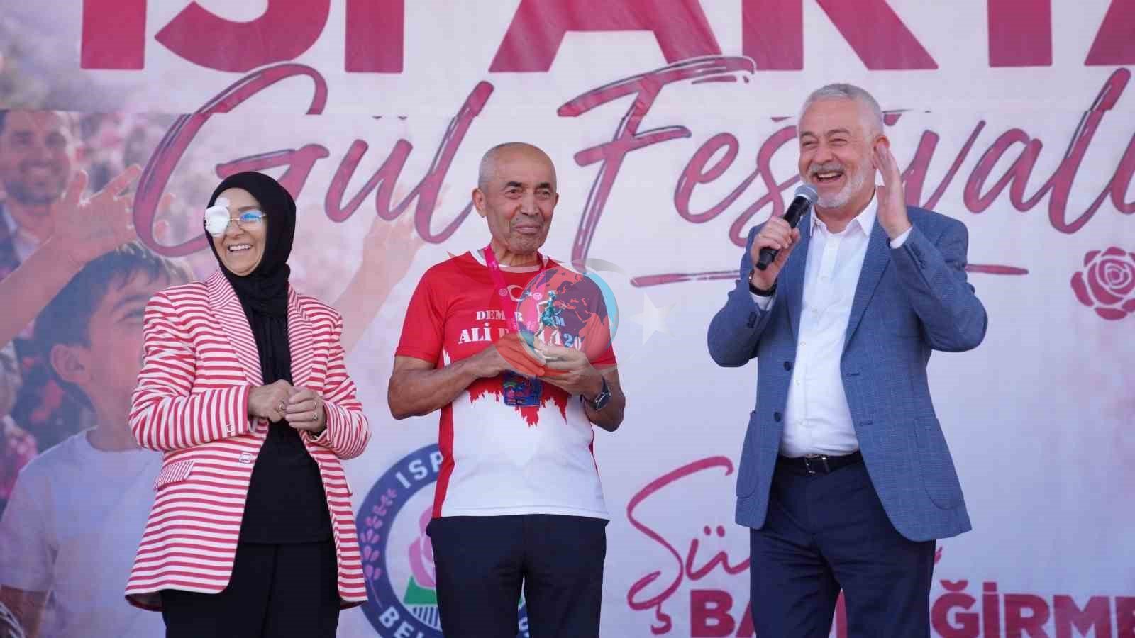 Ali Bıdı Isparta Gül Maratonu'nda Büyük Başarı Elde Etti