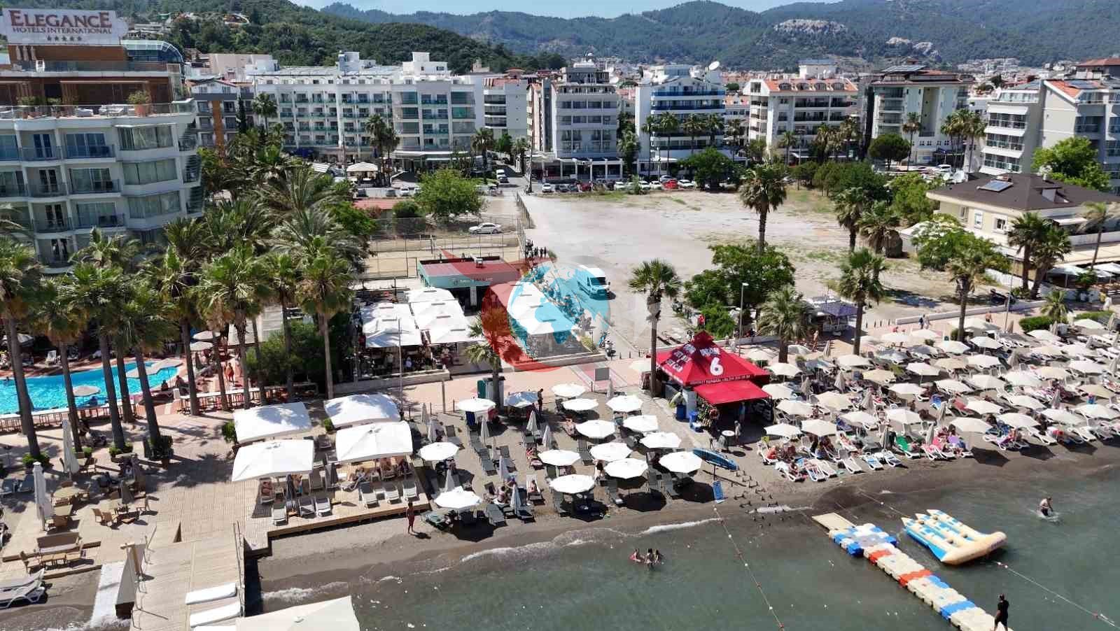 Marmaris Halk Plaj Kafe, Uygun Fiyatlarla İlgi Odağı Oldu
