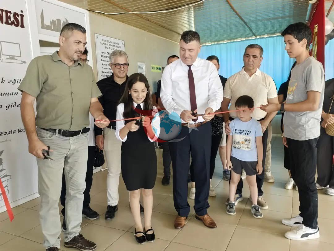 Bozyazı'da Genç Yetenek Açelya Ahsen Ökmen'in Resim Sergisi Açıldı