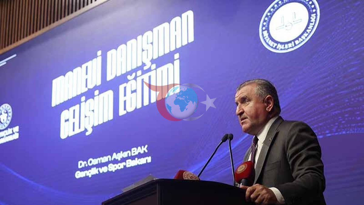 Gençlerin Manevi Güçlenmesine Destek: Bakan Bak'ın Açıklamaları