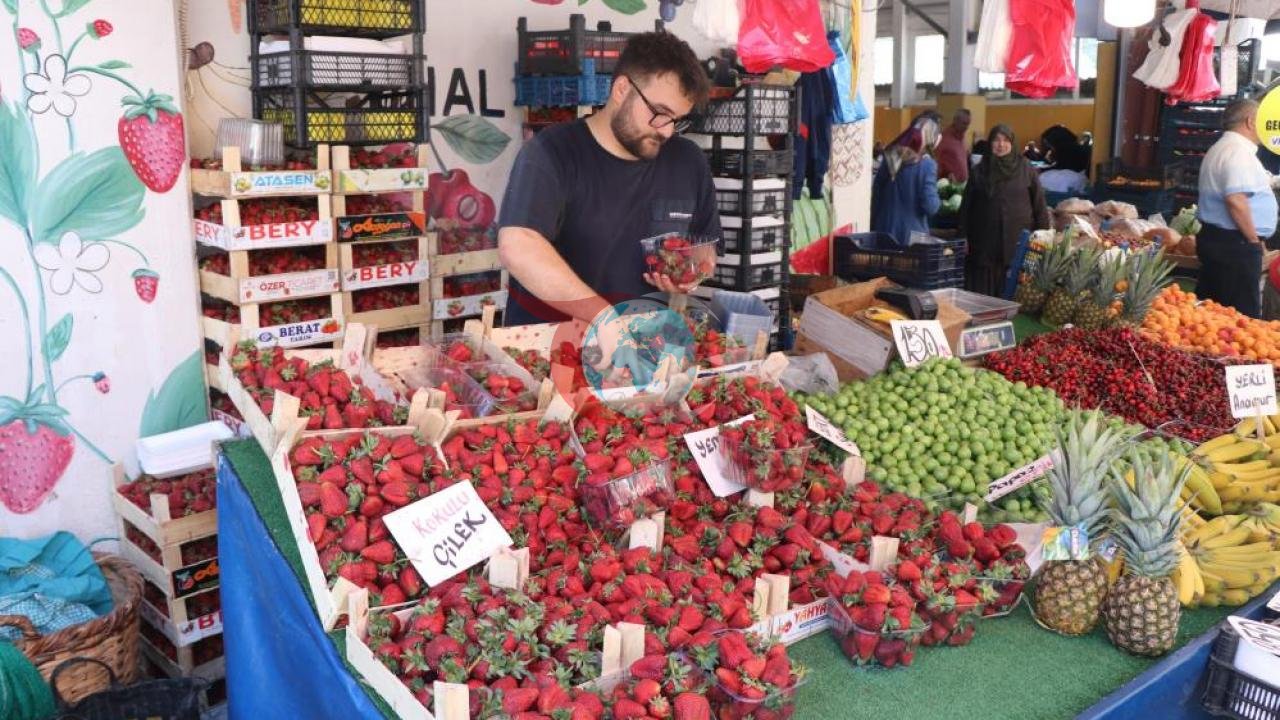 Yay Meyvələrinin Qiymətləri Düşür: Bazarda Son Vəziyyət