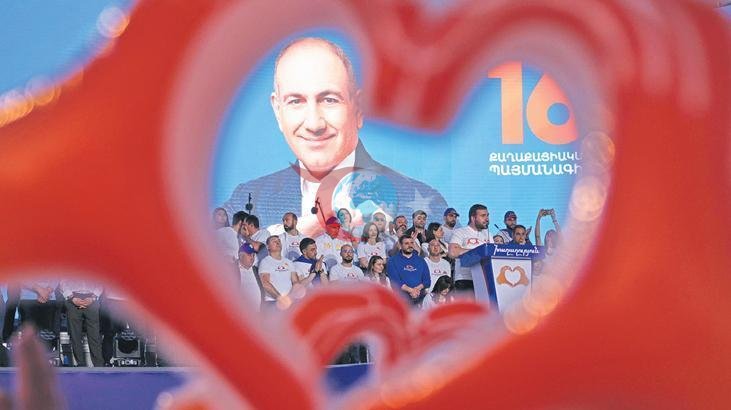 Paşinyan: Ermenistan'da Tarihi Seçim Zaferiyle Tek Başına İktidar