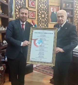 Devlet Bahçeli'nin Önerisiyle A Milli Takıma Özel Marş Hazırlandı