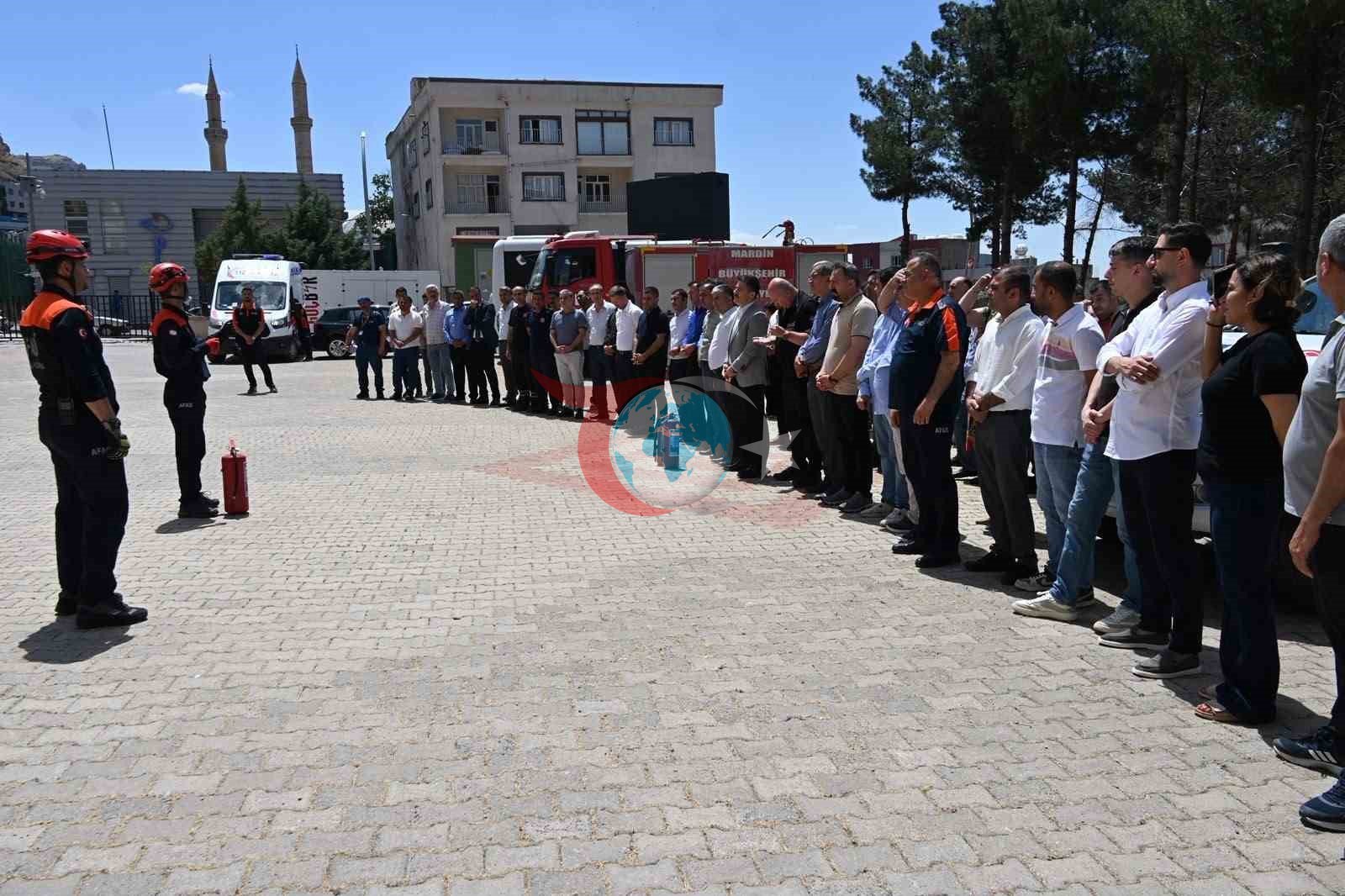 Derik'te Gerçekleştirilen Yangın Tatbikatı, Güvenliği Artırıyor