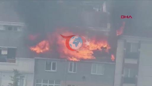 Esenyurt'ta Çıkan Çatı Yangını Korkuttu: Alevler Çevre Binalara Yayıldı