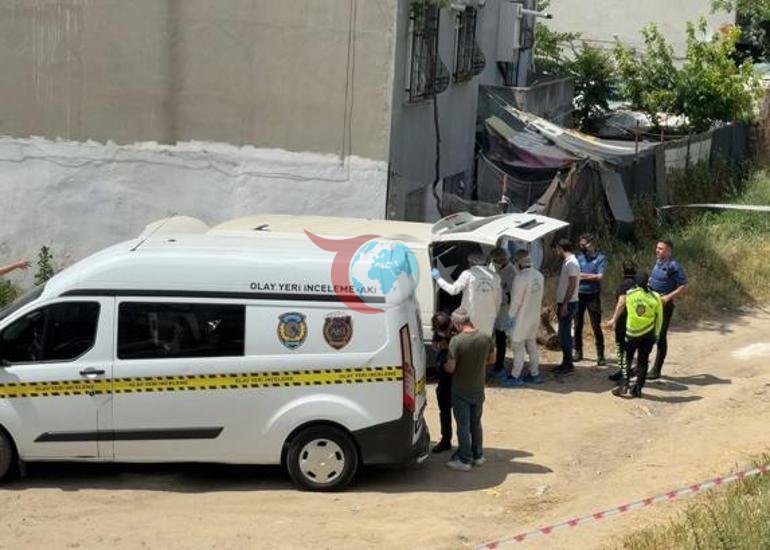 Bağcılarda dəhşət Baqajda cəsəd tapıldı: Uşaqlar maraqlanıb açdı