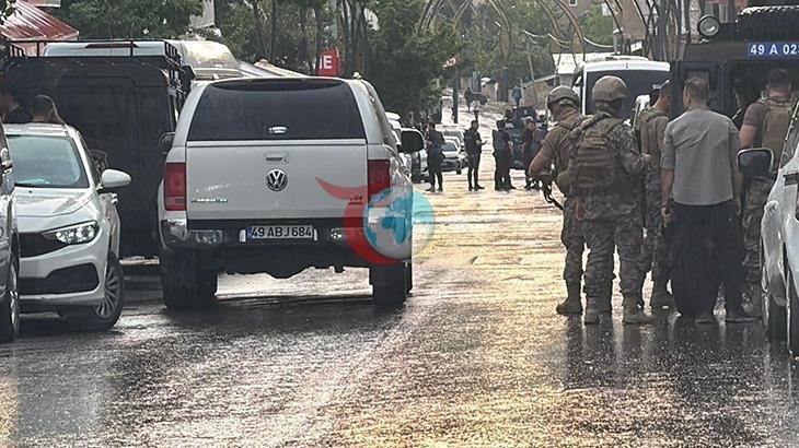 Muş'ta Gergin Saatler: Kardeşini ve Polisi Yaralayan Şahıs Etkisiz Hale Getirildi
