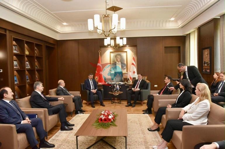 KKTC Bosh vaziri Üstel vazir Çiftçini