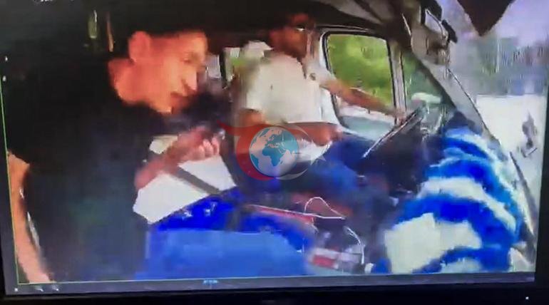 mikroavtobus sürücüsü sükan arxasında yuxuya getdi Avtomobilin kamerasında qəza: 7 yaralı