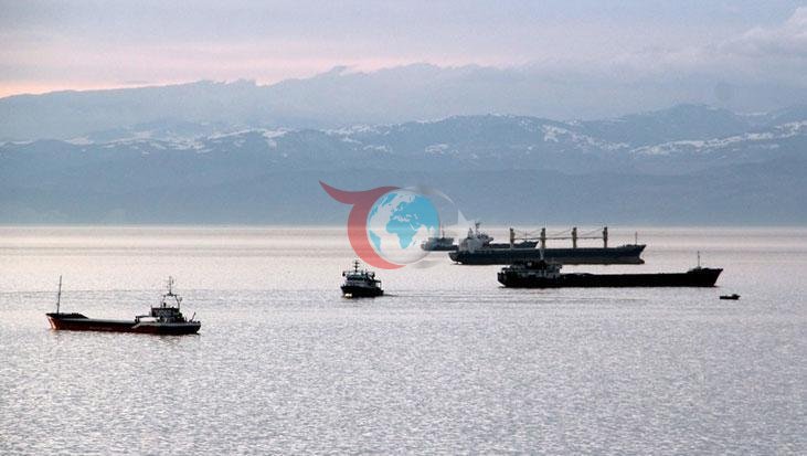 Karadeniz'de İHA Saldırısı: Ticari Gemilere Hasar Verildi