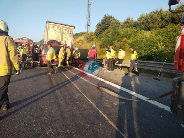 Şimali Mərmərə şosesində son dəqiqə dəhşətli qəza: 1 körpə, 3 nəfər həyatını itirdi