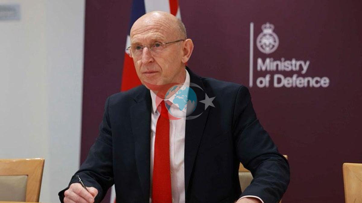 İngiltere Savunma Bakanı John Healey Görevinden Ayrıldı