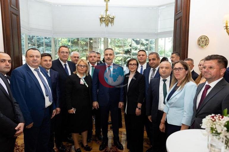 Bakan Fidan, Bulgaristan’da Türk iş insanlarıyla bir araya geldi