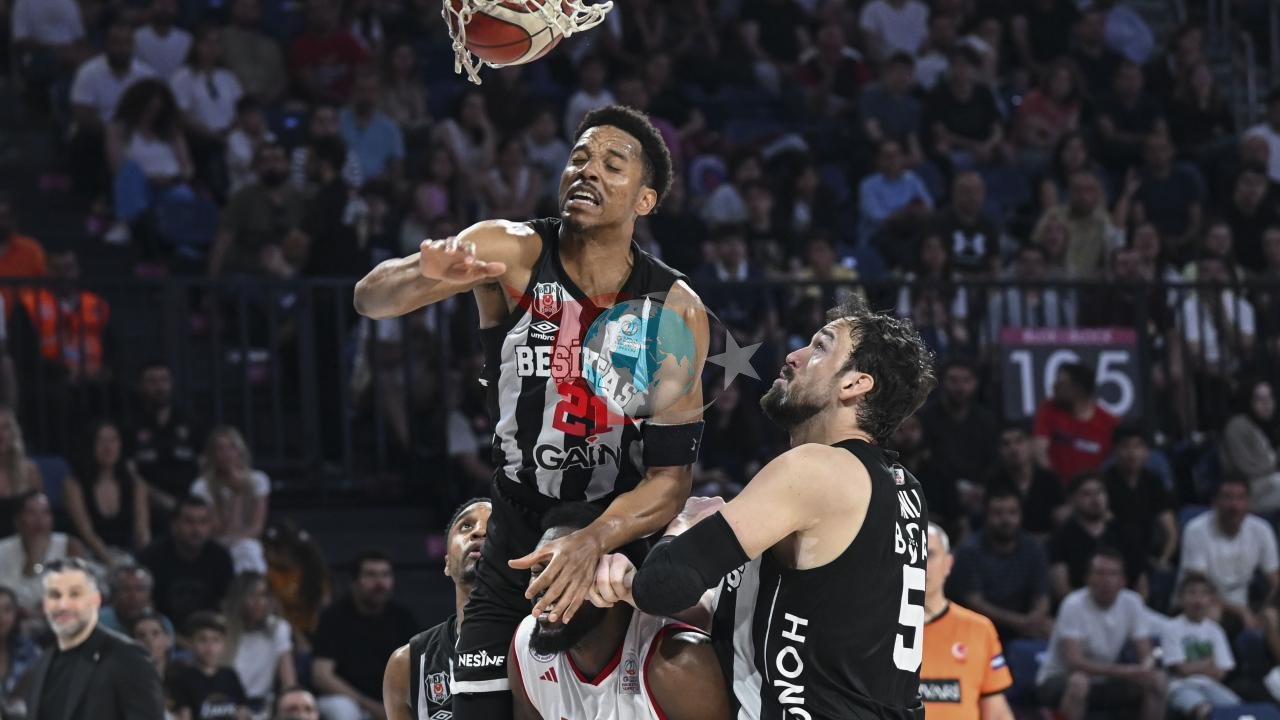 Beşiktaş ve Fenerbahçe'nin Final Maçları Sinan Erdem'de