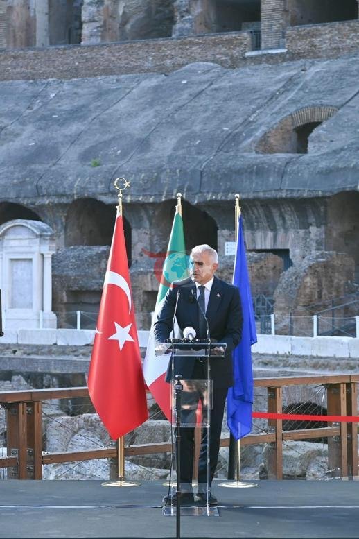 Italiya Madaniyat vaziri Giuli: Turkiya global ma'lumot nuqtasi
