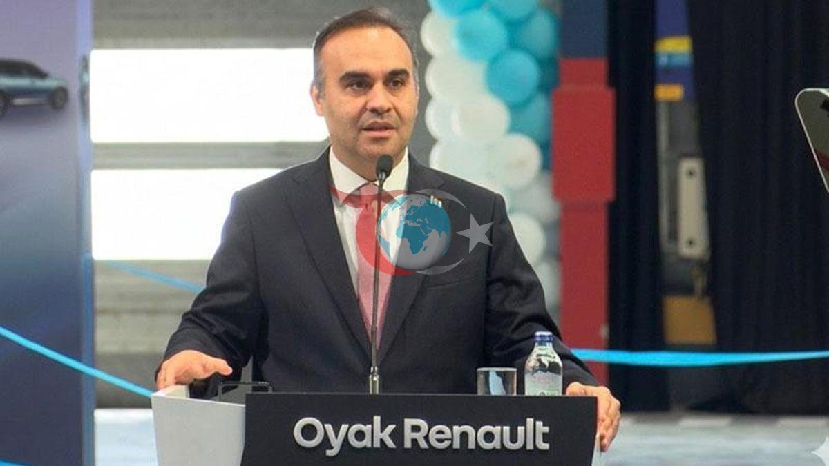 Bakan Kacır: Türkiye İhracatta Yeni Zirveleri Aşıyor
