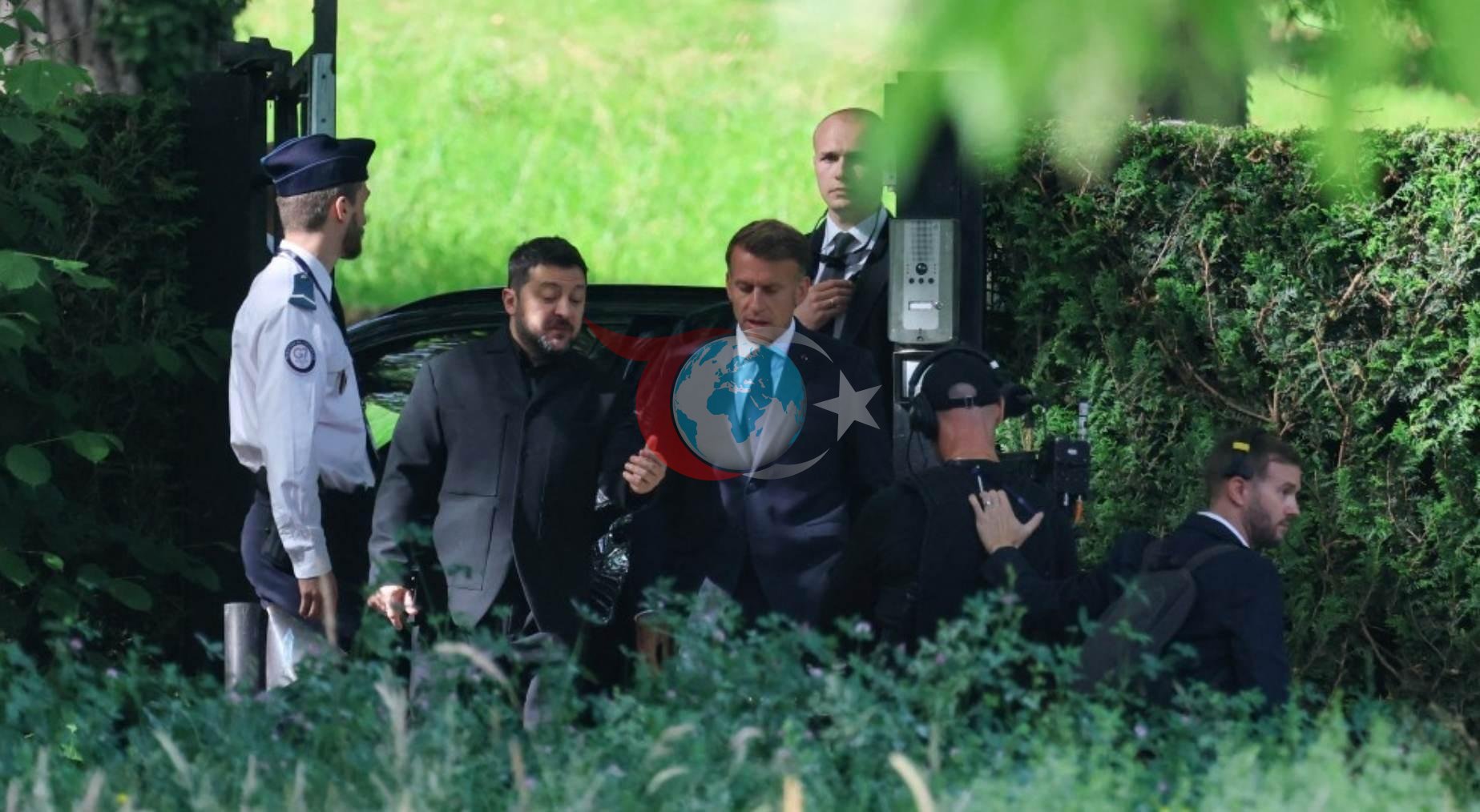 G7 Zirvesi'nde Macron ve Zelenskiy'nin Trump Konuşması Olay Oldu