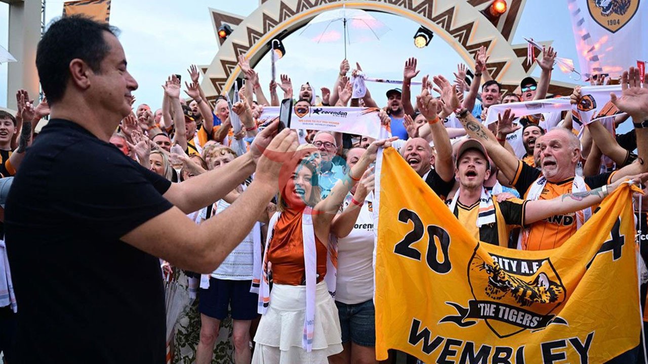 Acun Ilıcalı'nın Hull City’si Premier Lig'de Kadro Güçlendiriyor
