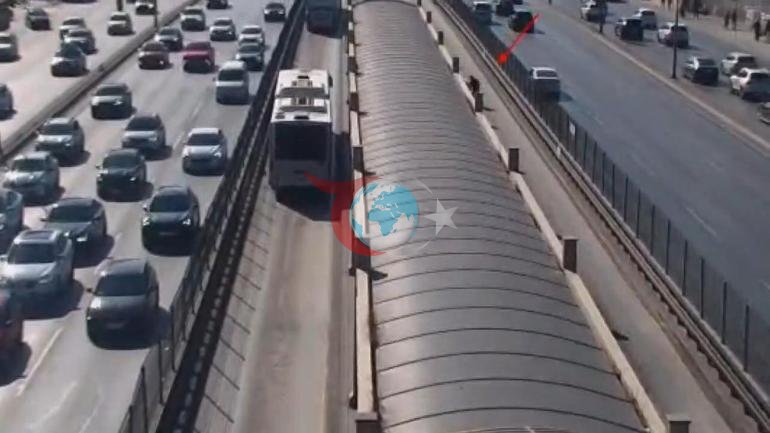 Beylikdüzü metrobüsündə yan baxaraq qətlə yetirilən yeni görüntülər ortaya çıxdı