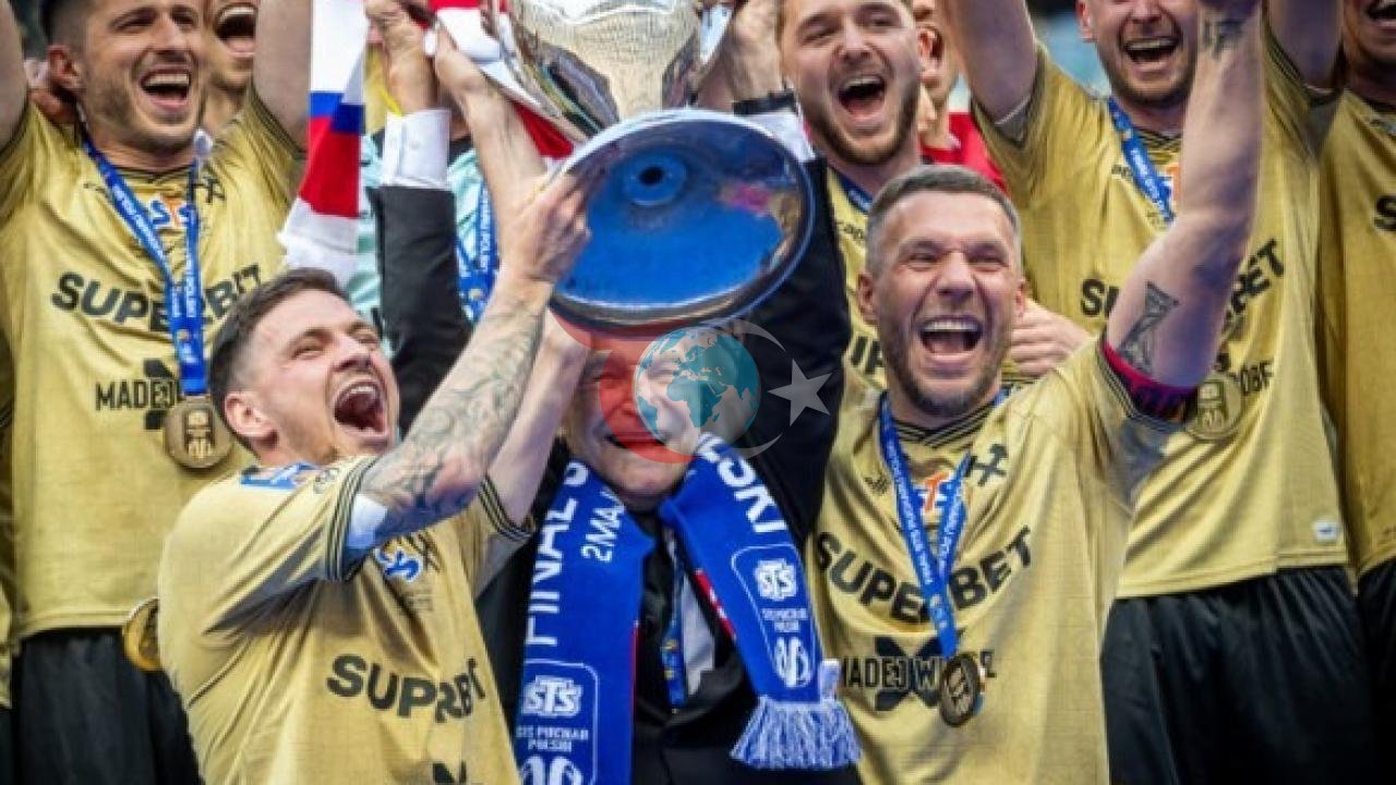 Podolski'nin Sahibi Olduğu Gornik Zabrze, Fenerbahçe'ye Rakip