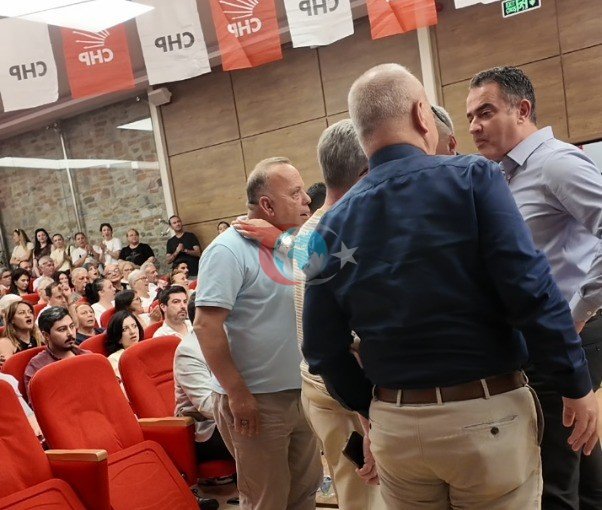 CHP'li Başkan Arıcı'nın Toplantıdan Ayrılma Sebebi Açıklandı