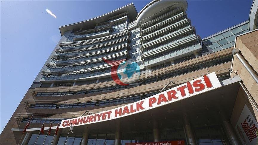 CHP'de Gökhan Günaydın'a Disiplin Engeli Kaldırıldı