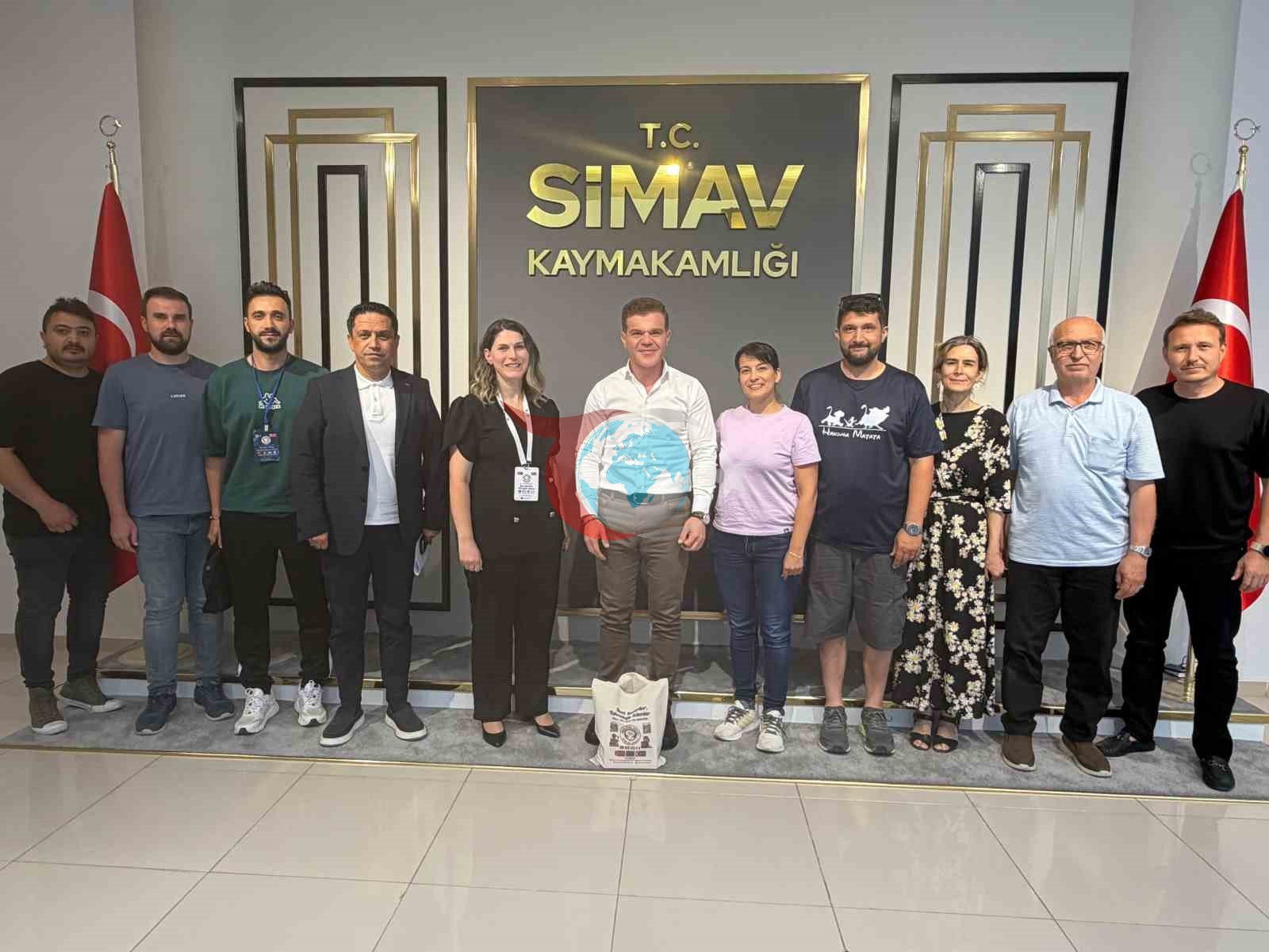 Simav'da Eğitimde Teknoloji: Yunan Uzmanlardan Özel Ziyaret