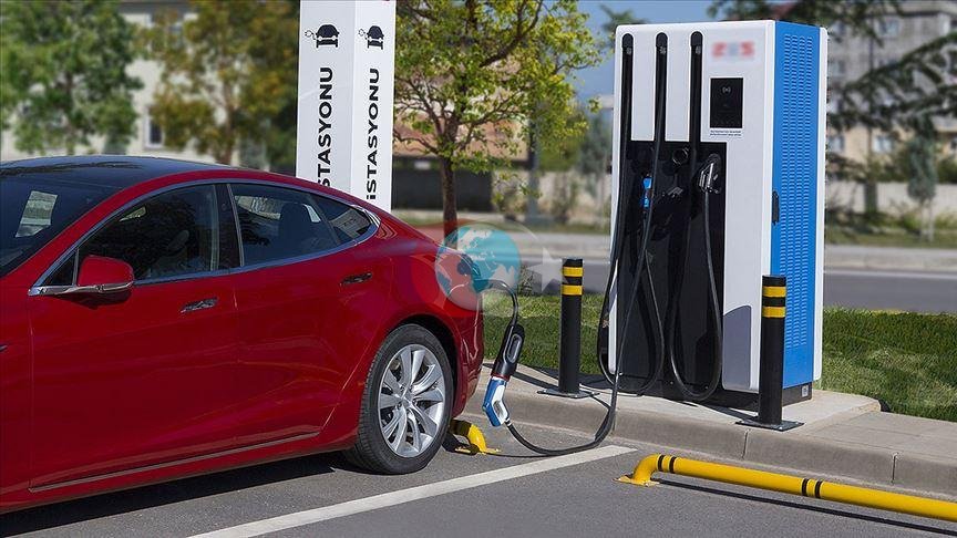 Tรผrkiye'de elektrikli araรง ลarj aฤฤฑ hฤฑzla bรผyรผyor: ฤฐstanbul yine zirvede