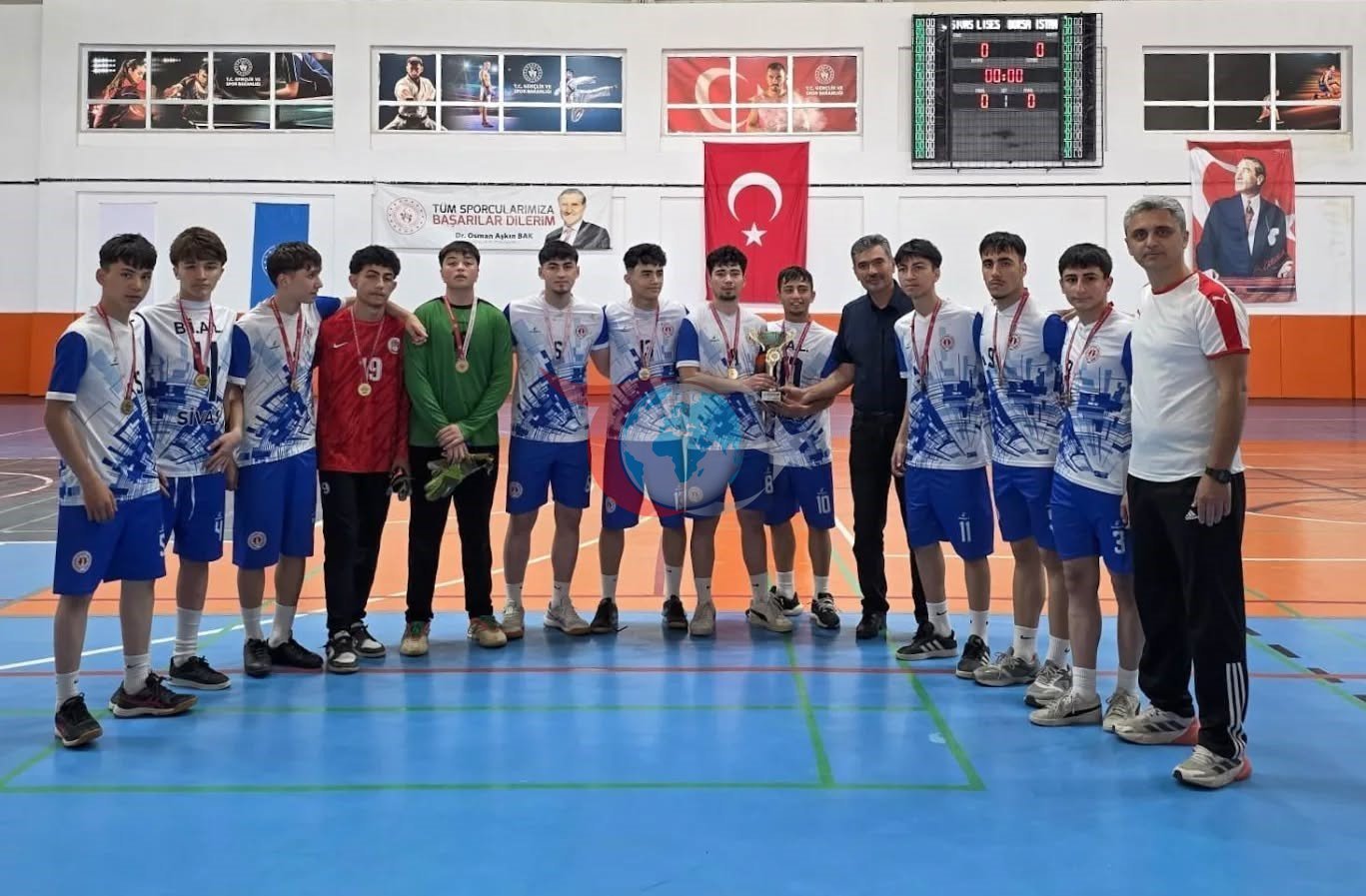 Sivas'ta Futsal Şampiyonu Borsa İstanbul Anadolu Lisesi
