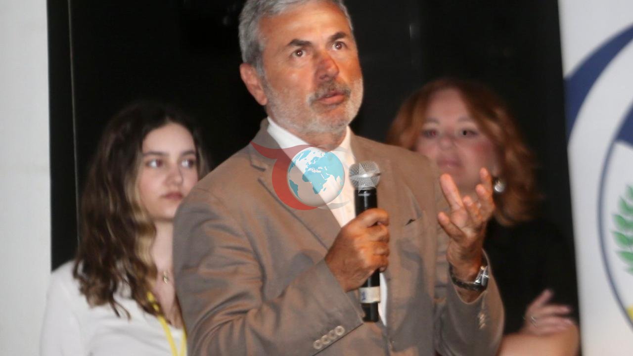 Fenerbahçe'de İsmail Kartal Dönemi Başlıyor: Aykut Kocaman Neden Olmadı?
