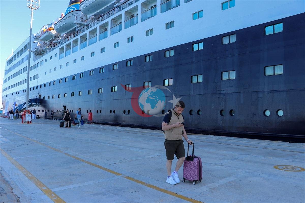 Türkiyənin kruiz turizmində tarixi zirvə: İlk 5 ayda yarım milyon sərnişin