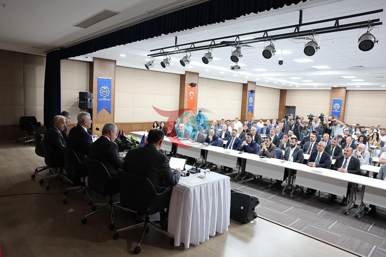 Bakan Bolat'tan esnafa 100 milyar liralık yeni kredi müjdesi