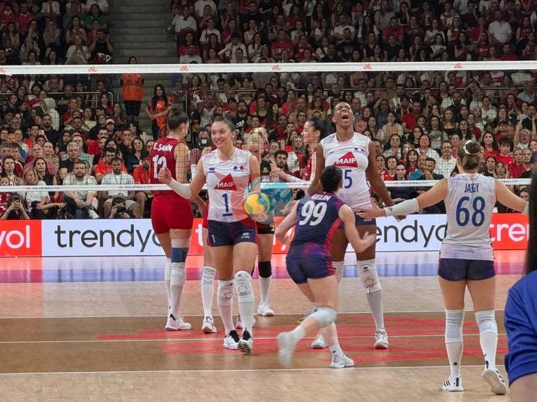 Filenin Sultanları, Fransa’yı 3-0 mağlup etti