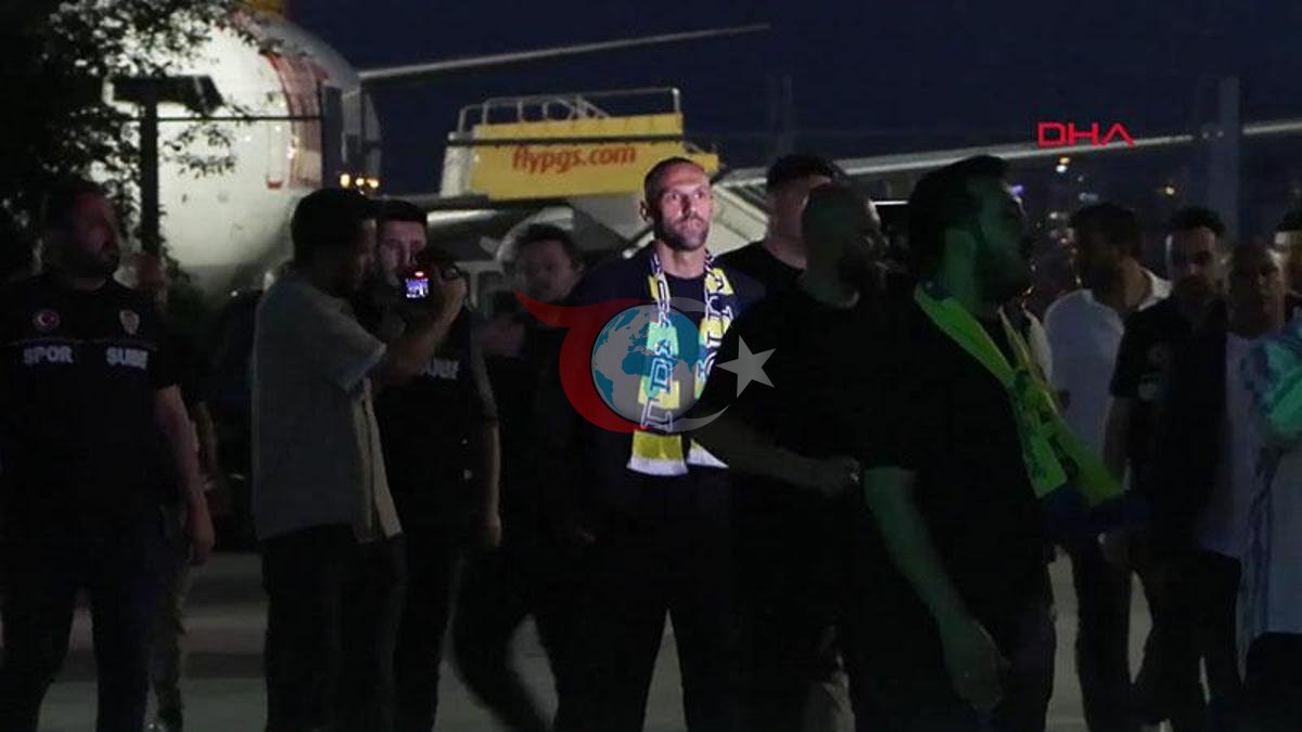 Vedat Muriqi Fenerbahçe ile Yeniden Anlaşmaya Yakın