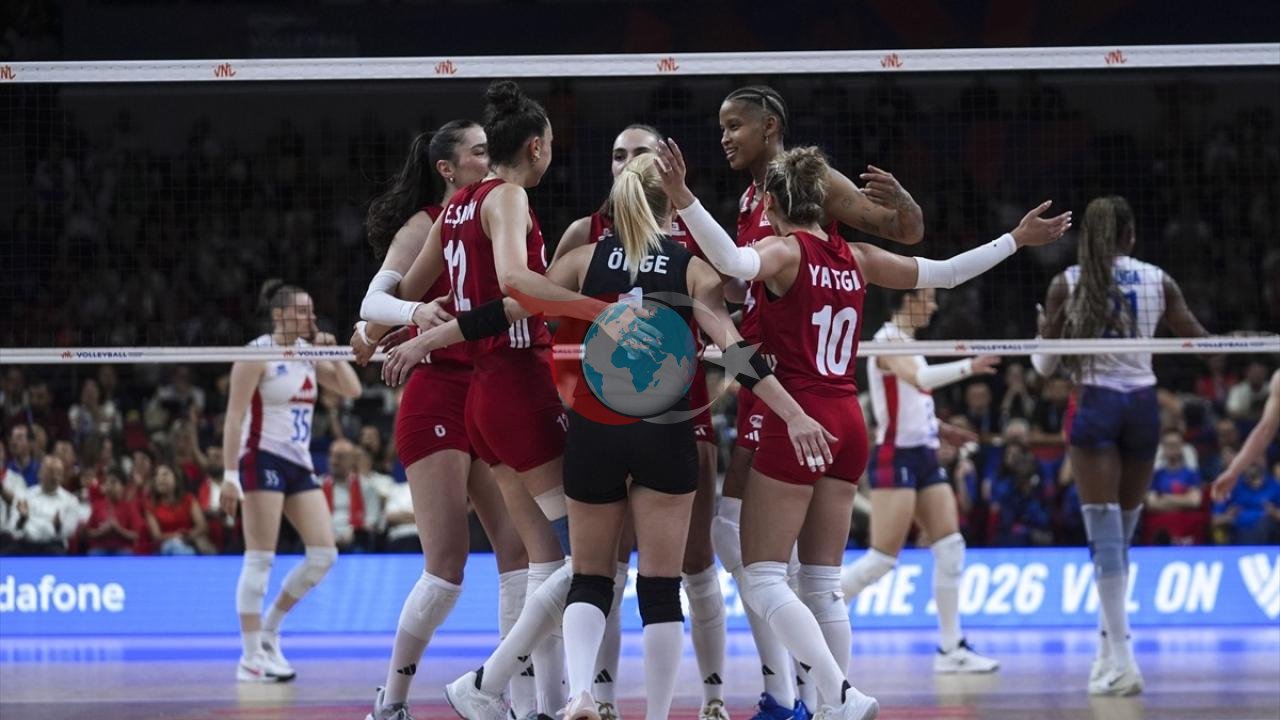 Milli Kadın Voleybol Takımı Fransa'yı Ankara'da Mağlup Etti