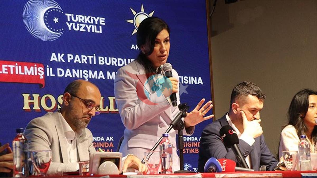 Nilhan Ayan'dan Muhalefet Eleştirisi: Koltuk Kavgası Sürüyor