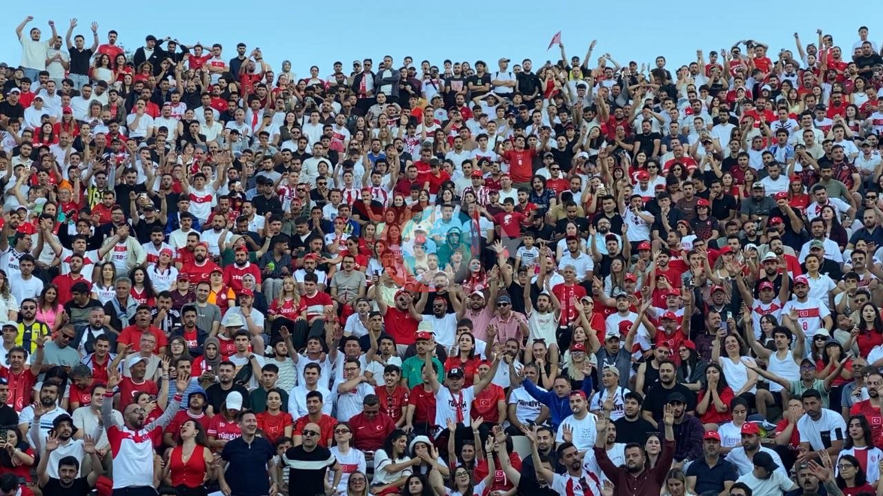 Antiphellos'ta Yine Milli Maç Coşkusu Yaşanacak