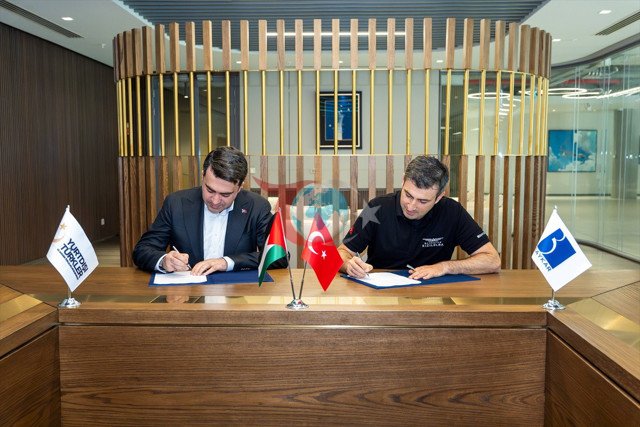 Baykar'dan Filistinli öğrencilere eğitim desteği - Resim: 1