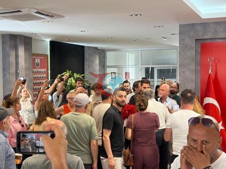 CHP İzmir İl Başkanlığında gerginlik