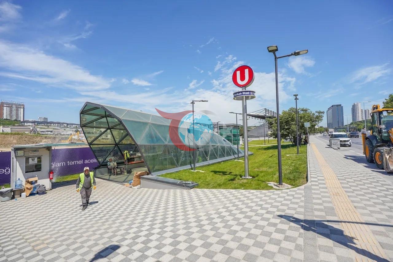 İstanbul'un en uzun metrosu açıldı: Havalimanı 30 dakikaya düştü: 
