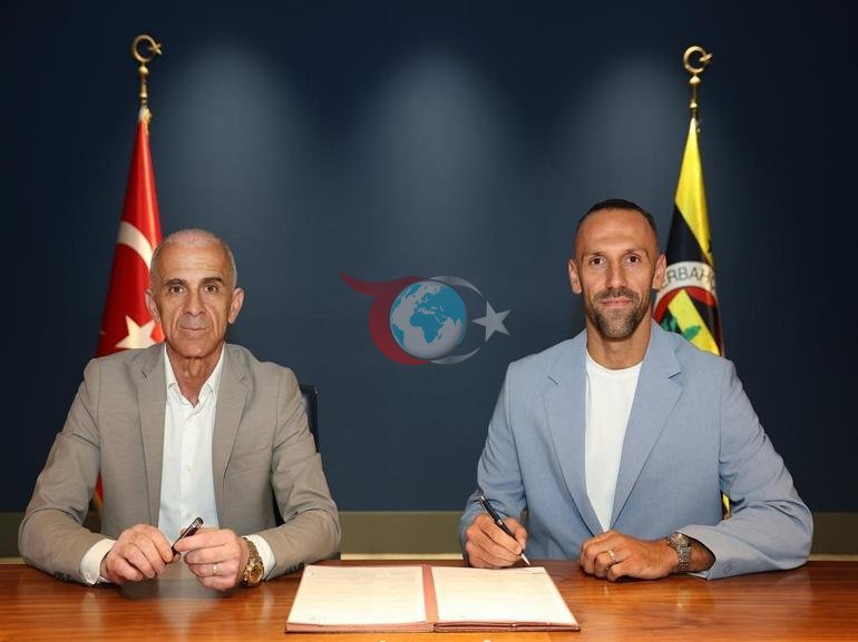 Fenerbahçe, Vedat Muriqi ile 3 yıllık sözleşme imzaladı