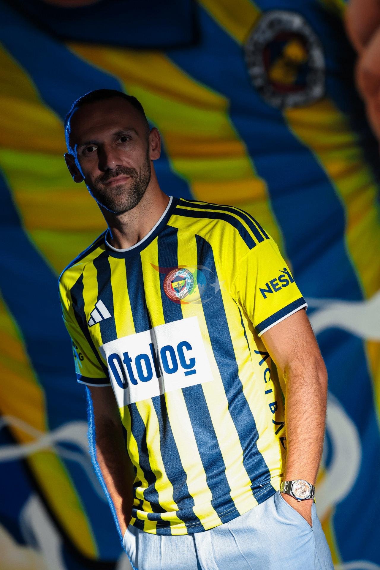 Vedat Muriqi yeniden Fenerbahçe'de