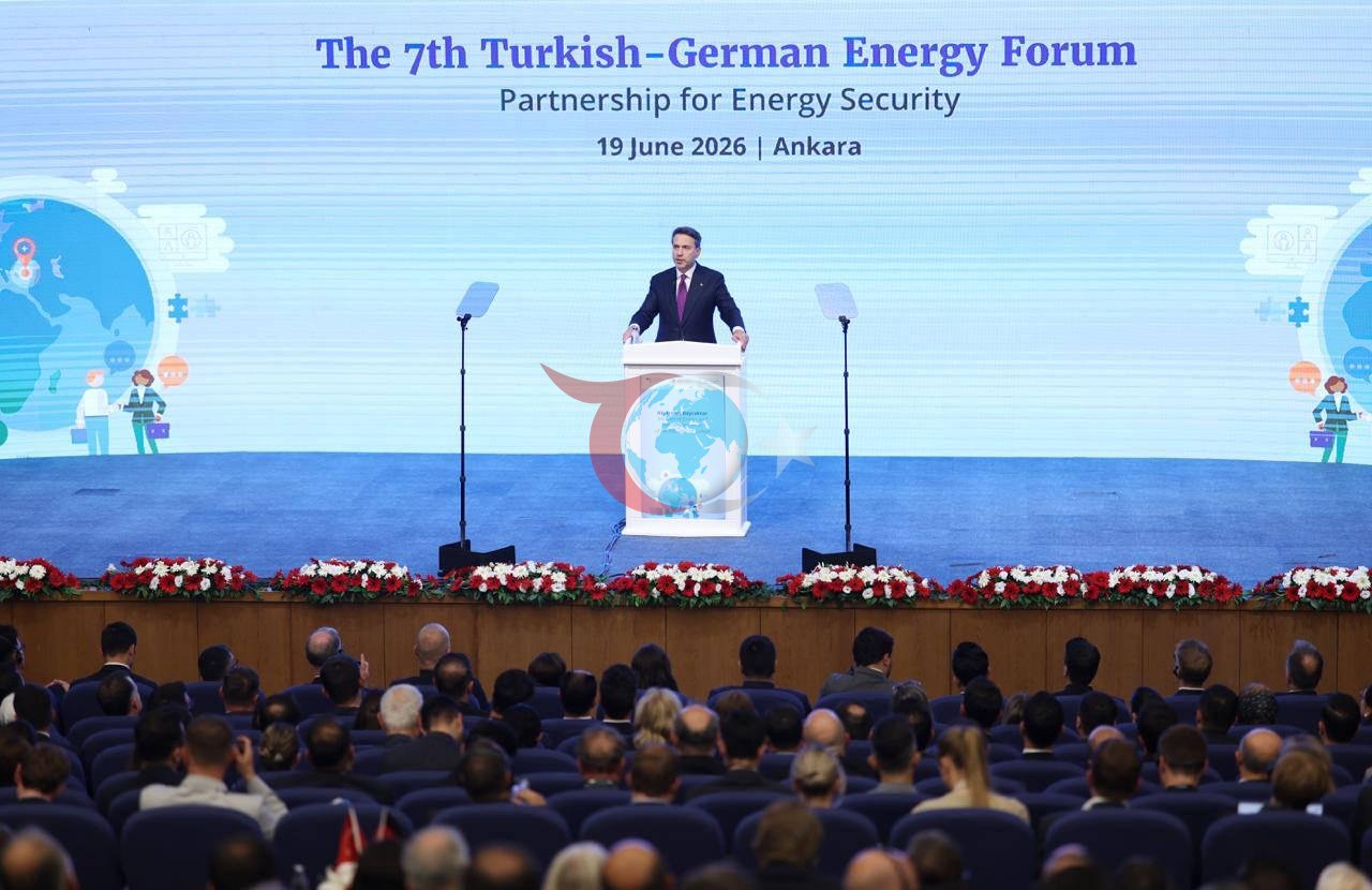 Türk-Alman Enerji Forumu'nda kritik imza: Hedef daha güvenli bir enerji geleceği