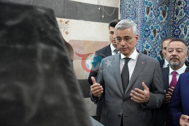 Bakan Memişoğlu, Emevi Camiinde cuma namazını kıldı