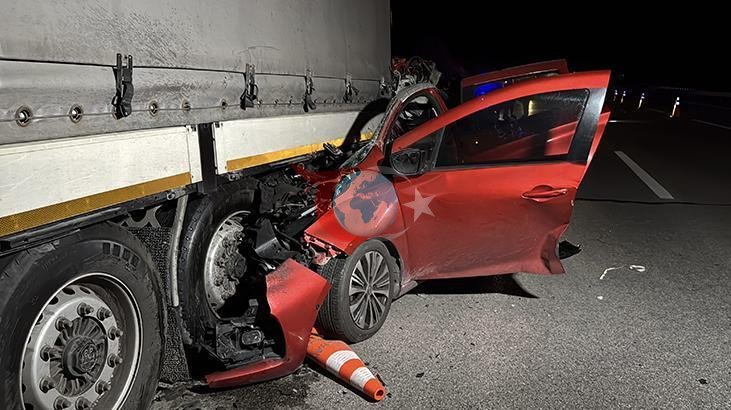 Edirne'de TIR Kazası: Otomobil Sürücüsü Hayatını Kaybetti