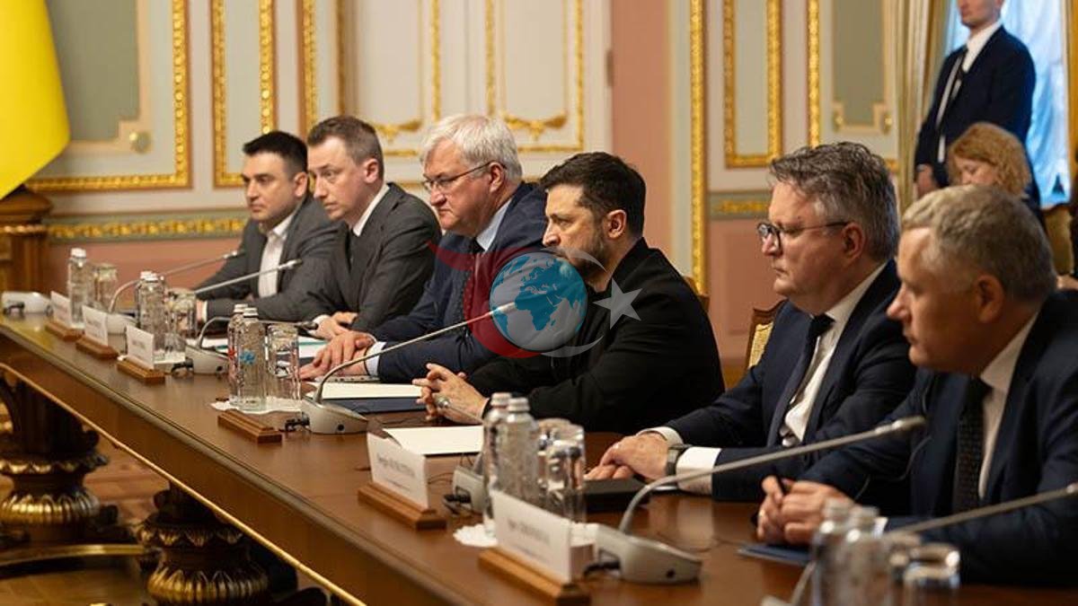 Zelenskiy: Rusya ile Müzakereler Yeniden Başlayabilir